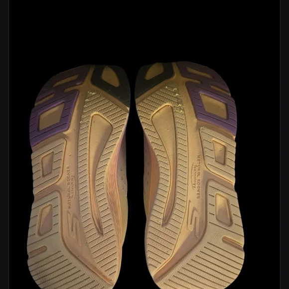 Skechers Women's Max Cushioning Pro Elite- Purple, Pink and Orange Sz 7 EUC - Picture 7 of 8